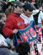 japan-trip-sox-fans-5.jpg